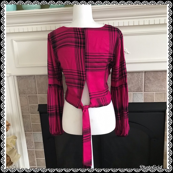 Pick 3 for $9๐ Wild Fable top, size XS - Picture 6 of 7